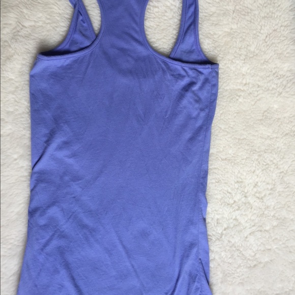 Clearance $5 Women’s Bench brand-name tank tee - Picture 3 of 4